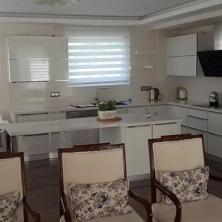 Villa Paradise